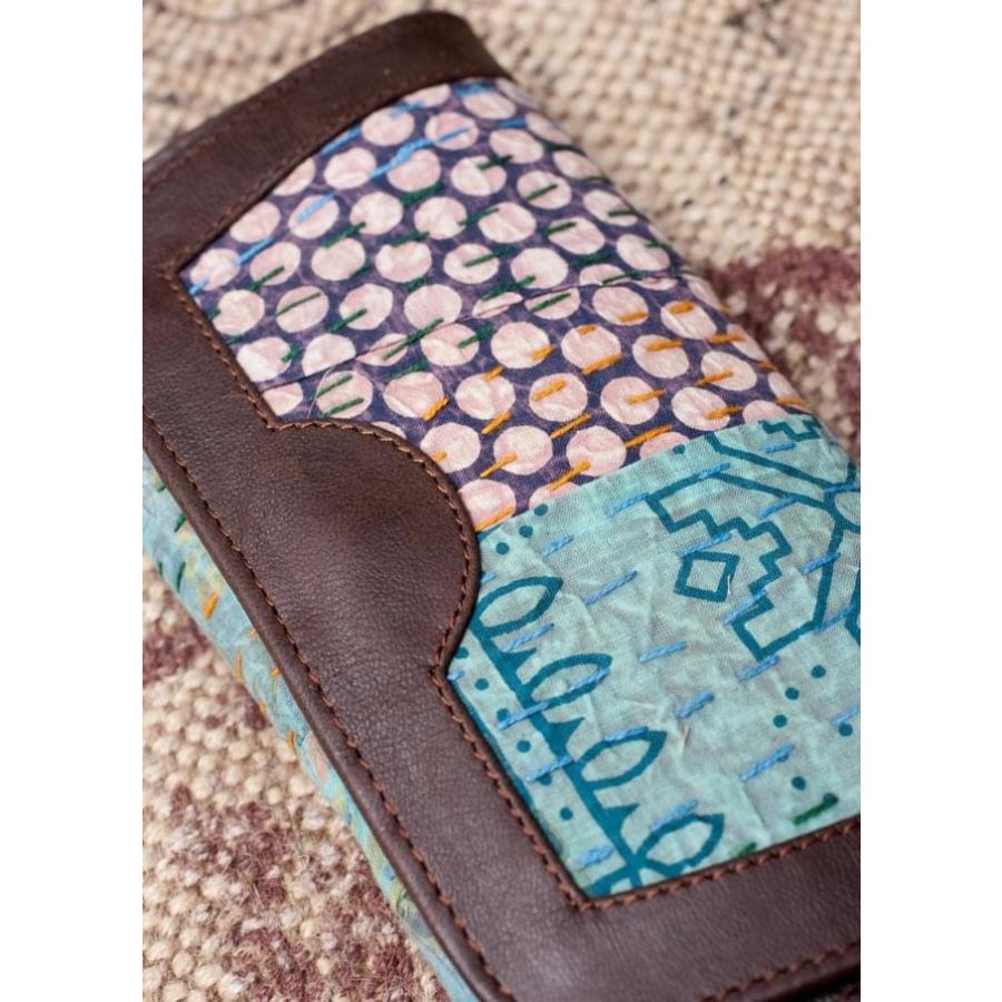 【稀少カラー】大判ラリーキルト　インド刺繍　カンタ　ヴィンテージ　パッチワーク 送料無料 ラリーキルト カンタ刺繍 バッグ パッチワーク (一点物)伝統