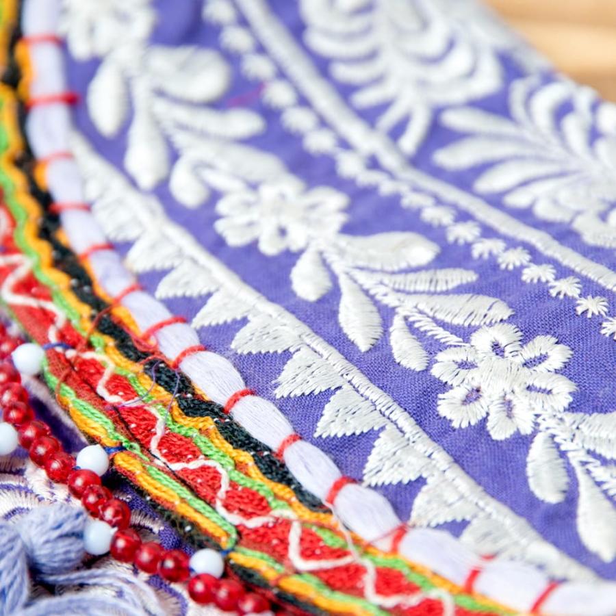 ショルダーバッグ ポシェット 刺繍 ビーズ (ホワイト系)選べる ショルダーバッグ ポシェット 刺繍 ビーズ (ホワイト系)選べる