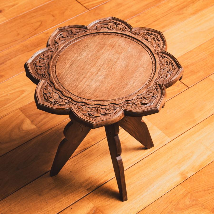 送料無料 テーブル インテリア インド カシミールの細密彫刻 大輪花の