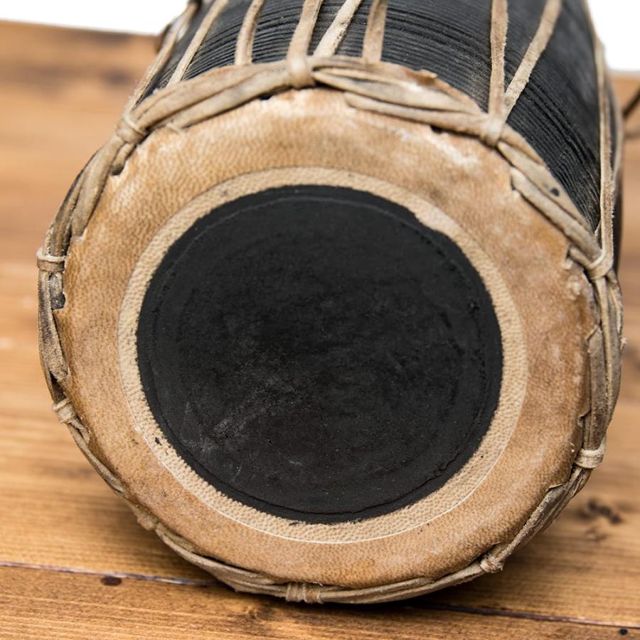 ネパール太鼓　マダル太鼓 マダル ネパールの伝統的な太鼓 木製の手作りの伝統的な楽器