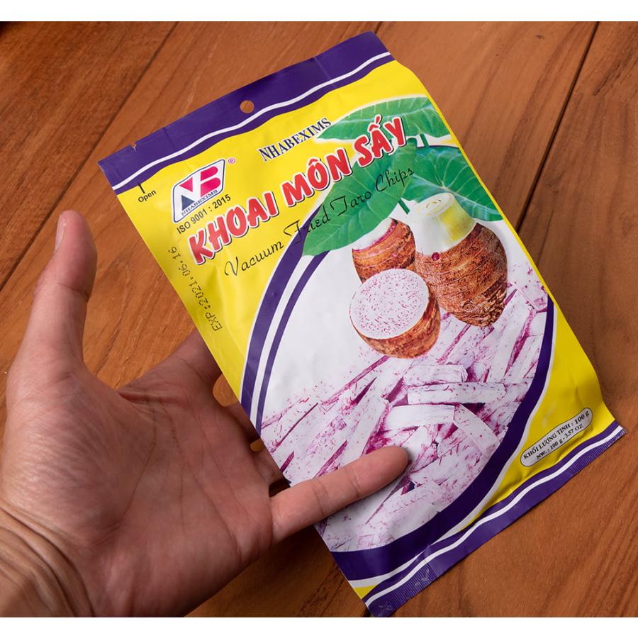 タロイモ キャッサバ アジアのスナック ベトナム タロイモ タロイモ キャッサバ アジアのスナック ベトナム タロイモ