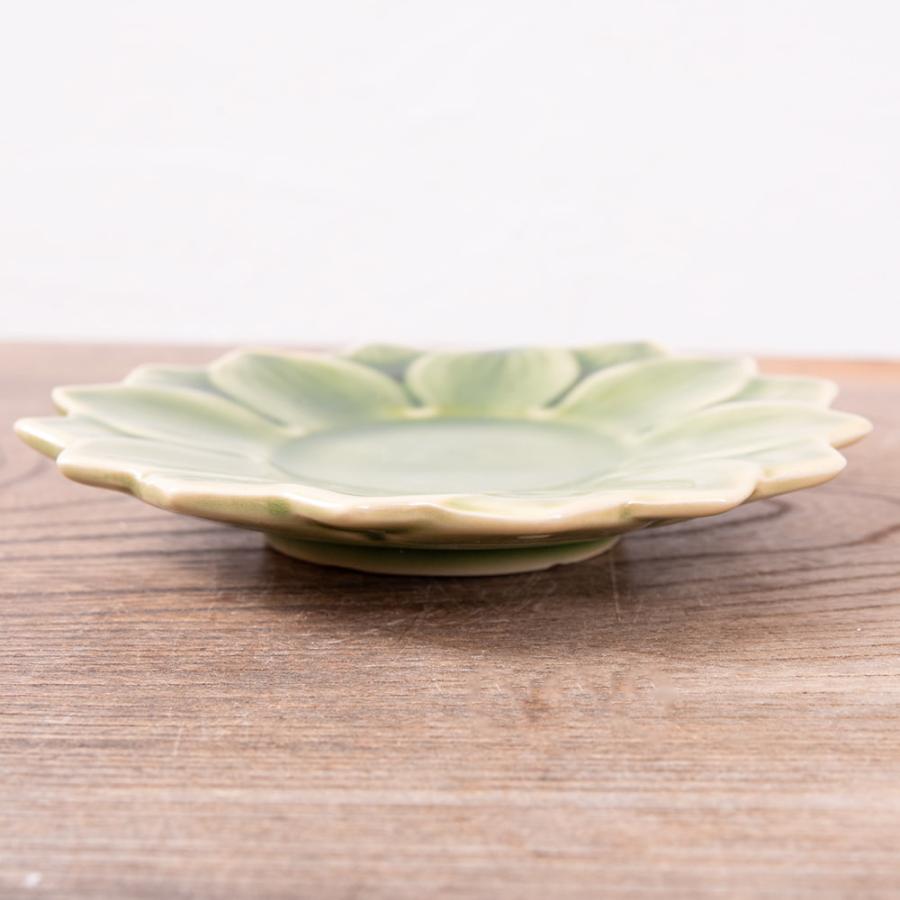 蓮 ハスの花 睡蓮 タイ タイの陶磁器 ロータスプレート 14cm 蓮 ハスの花 睡蓮 タイ タイの陶磁器 ロータスプレート 14cm
