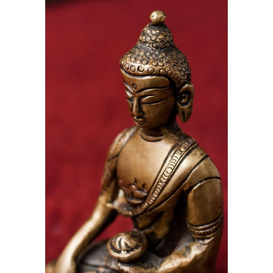 仏像 仏陀 神様像 ブラス アクショービャ 阿しゅく如来 13.5cm 仏像 仏陀 神様像 ブラス アクショービャ 阿しゅく如来 13.5cm