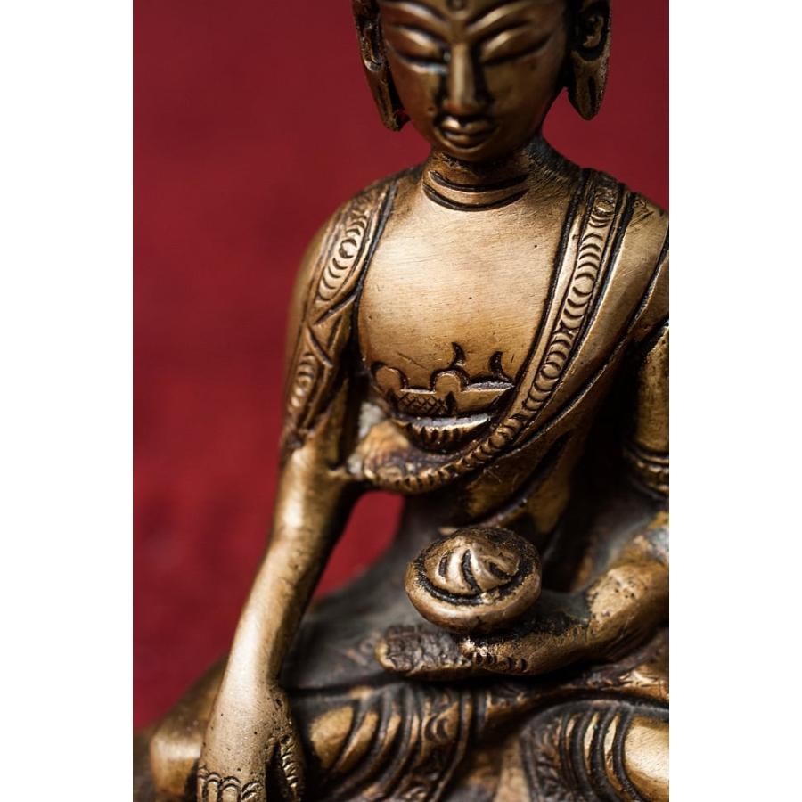 仏像 仏陀 神様像 ブラス アクショービャ 阿しゅく如来 13.5cm 仏像 仏陀 神様像 ブラス アクショービャ 阿しゅく如来 13.5cm