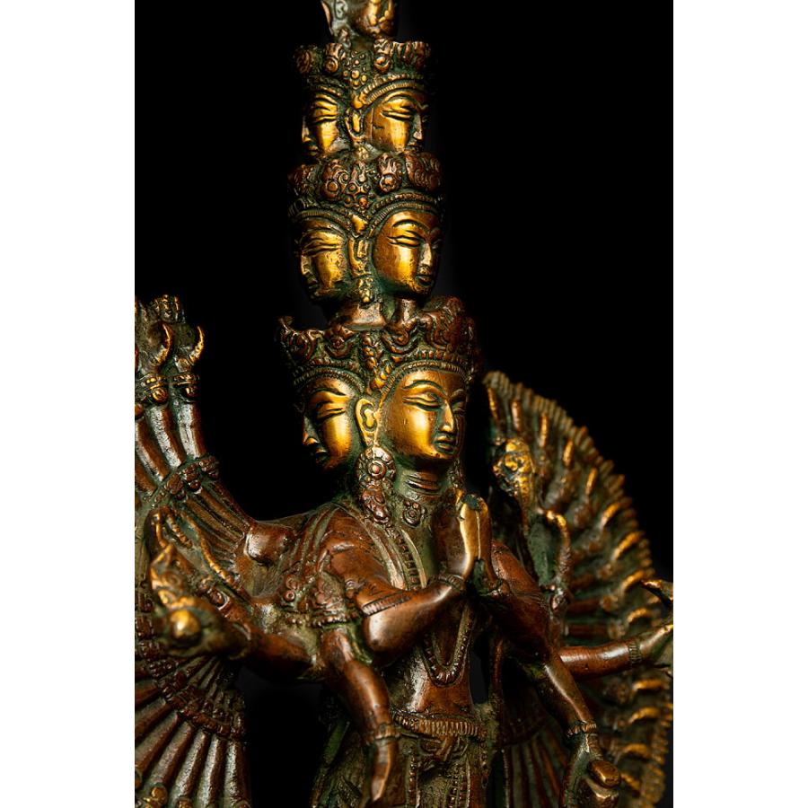 銅細工 千手観音菩薩像 観音銅像 装飾品 工芸品 美術品 置物 独占販売！小仏 銅製 千手千眼観音菩薩像 子年 ネズミ 守本尊