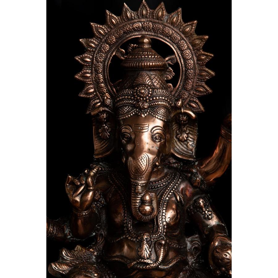 ガネーシャ像（立）　金属製　約4cm 　ー インドの小さな神さま ー ガネーシャ像（立） 金属製 約4cm ー インドの小さな神さま ー