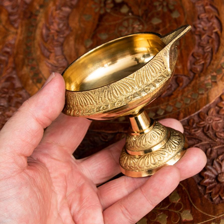 インドブラスオイルランプスタンド ブラスのオイルランプ - ポット型 の通販 - TIRAKITA.COM