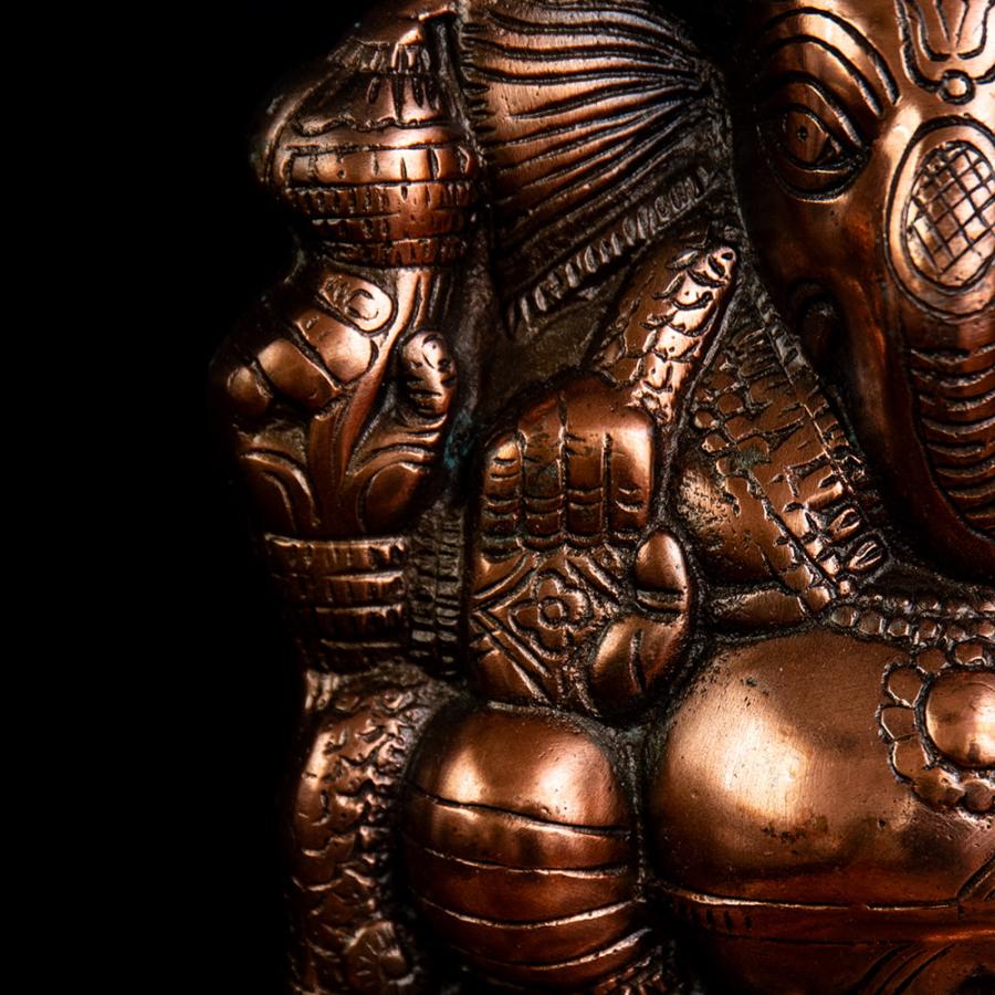 青銅製象の彫刻 金色装飾付き　像　運気が上がる　タイ　タイ製品　ガネーシャ　金運 青銅製象の彫刻 金色装飾付き 像 運気が上がる タイ タイ製品