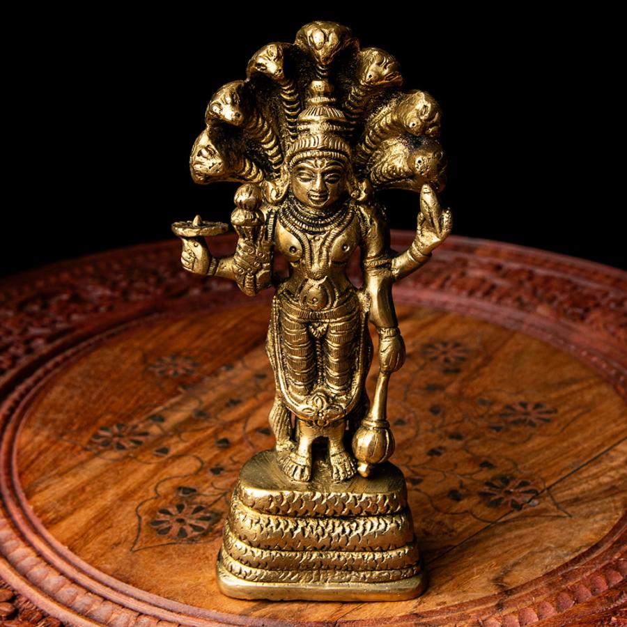 送料無料 ヴィシュヌ ブラフマン 神像 神様像 ナーガ（蛇神）に