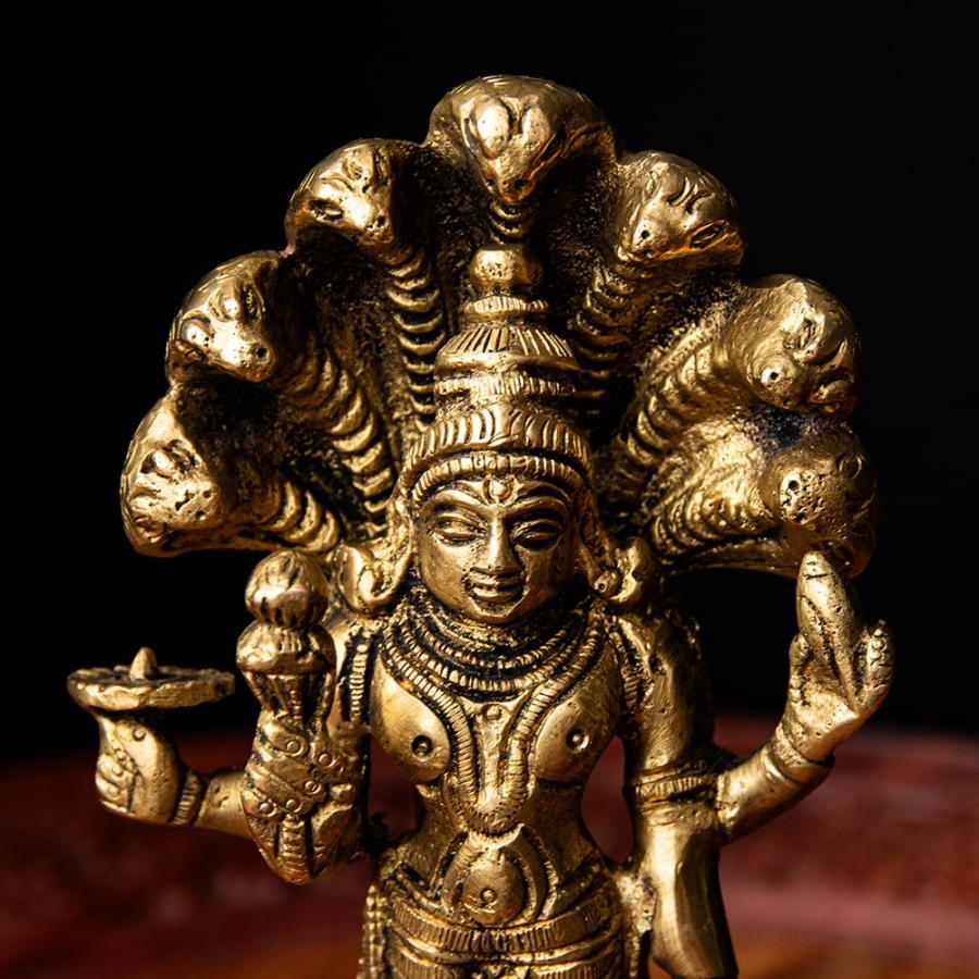 送料無料 ヴィシュヌ ブラフマン 神像 神様像 ナーガ（蛇神）に