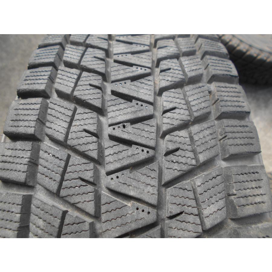 F662 中古タイヤ ホイール 送料着払い 215/70R16 冬4本セット スタッドレス 215/70-16 215-70-16 BRIDGESTONE BLIZZAK DM-V1 16インチ鉄ホイールの画像