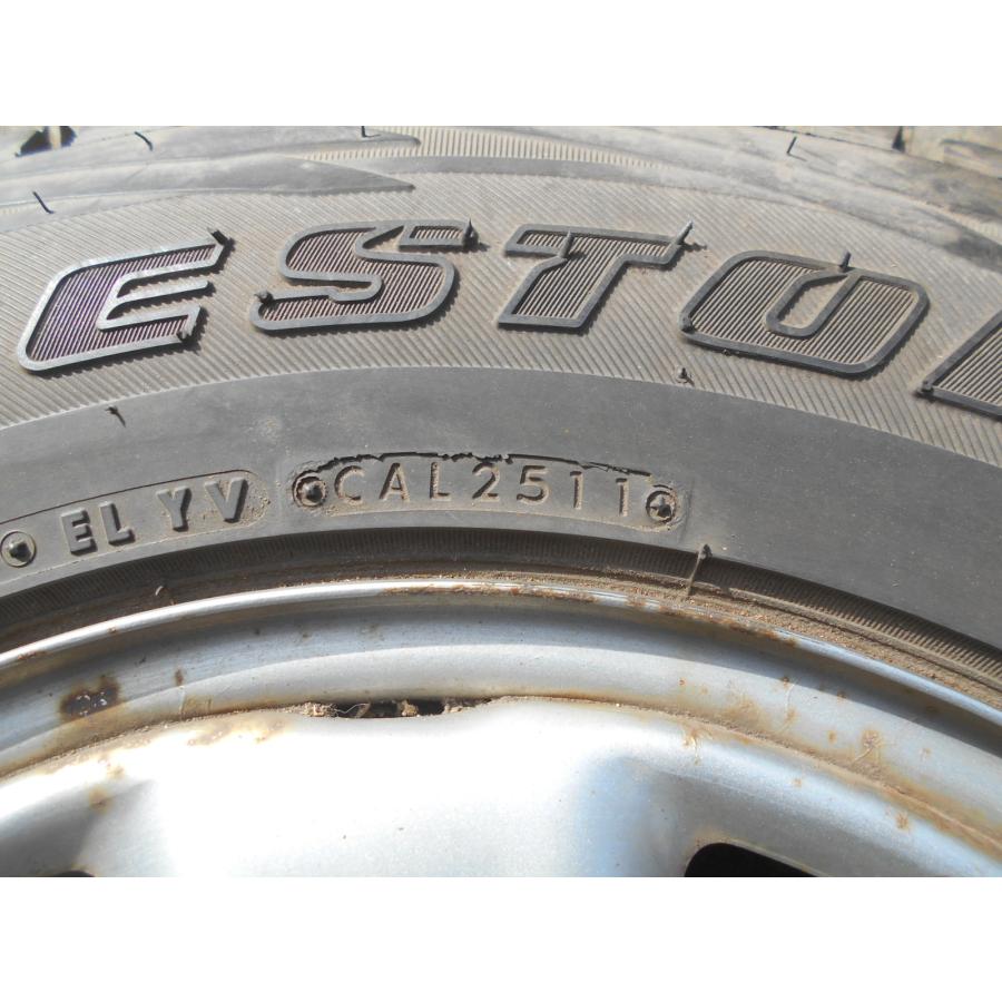 F662 中古タイヤ ホイール 送料着払い 215/70R16 冬4本セット スタッドレス 215/70-16 215-70-16 BRIDGESTONE BLIZZAK DM-V1 16インチ鉄ホイールの画像