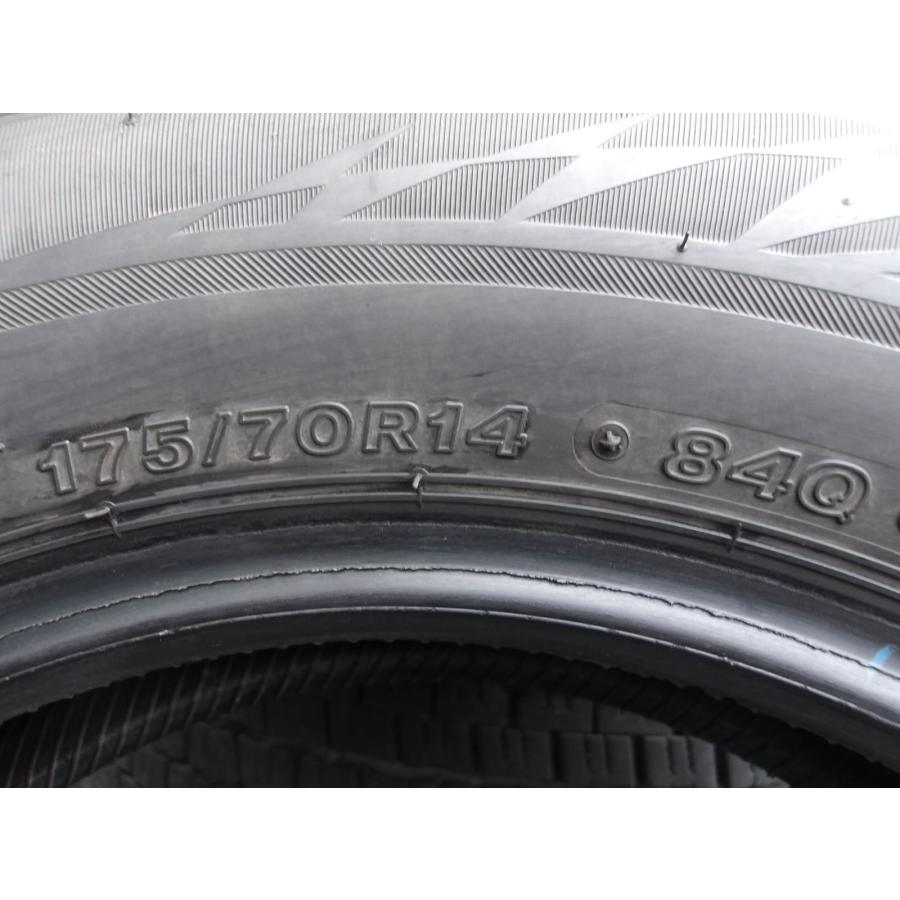 Y812-1 中古タイヤ 送料着払い 175/70R14 冬4本セット スタッドレス 84Q 175/70-14 175-70-14 ブリヂストン ブリザック VRX2の画像