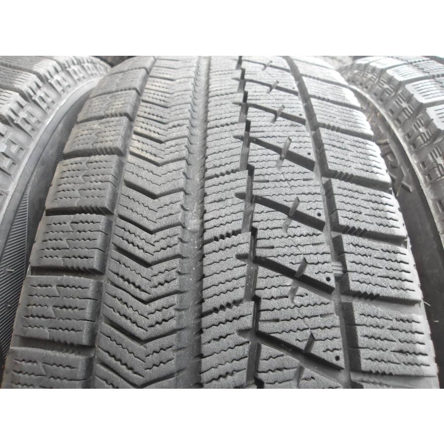 Y923-1 中古タイヤ 送料無料 175/65R15 冬4本セット スタッドレス 84Q 175/65-15 175-65-15 ブリヂストン ブリザック VRXの画像