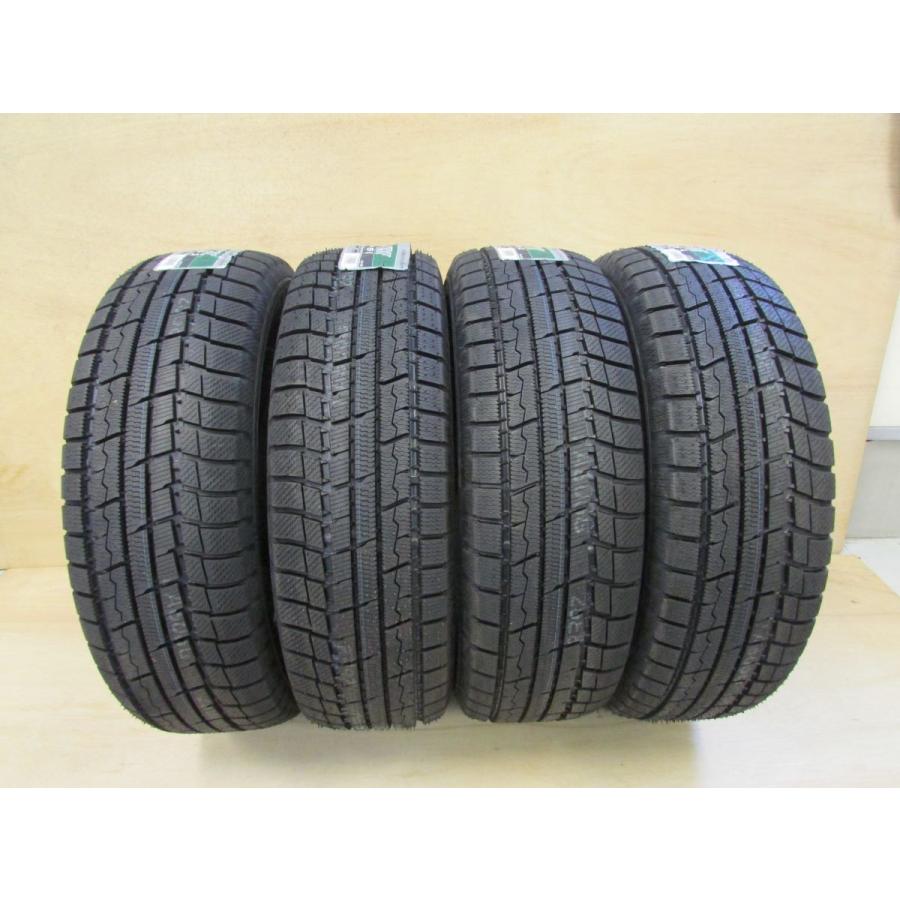ウィンタートランパス 195/65R15 トーヨータイヤ Winter