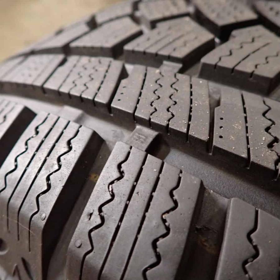 冬4本SET 会社宛送料無料 215/65R16×6J 98H HIFLY Win-turi 212 2022年