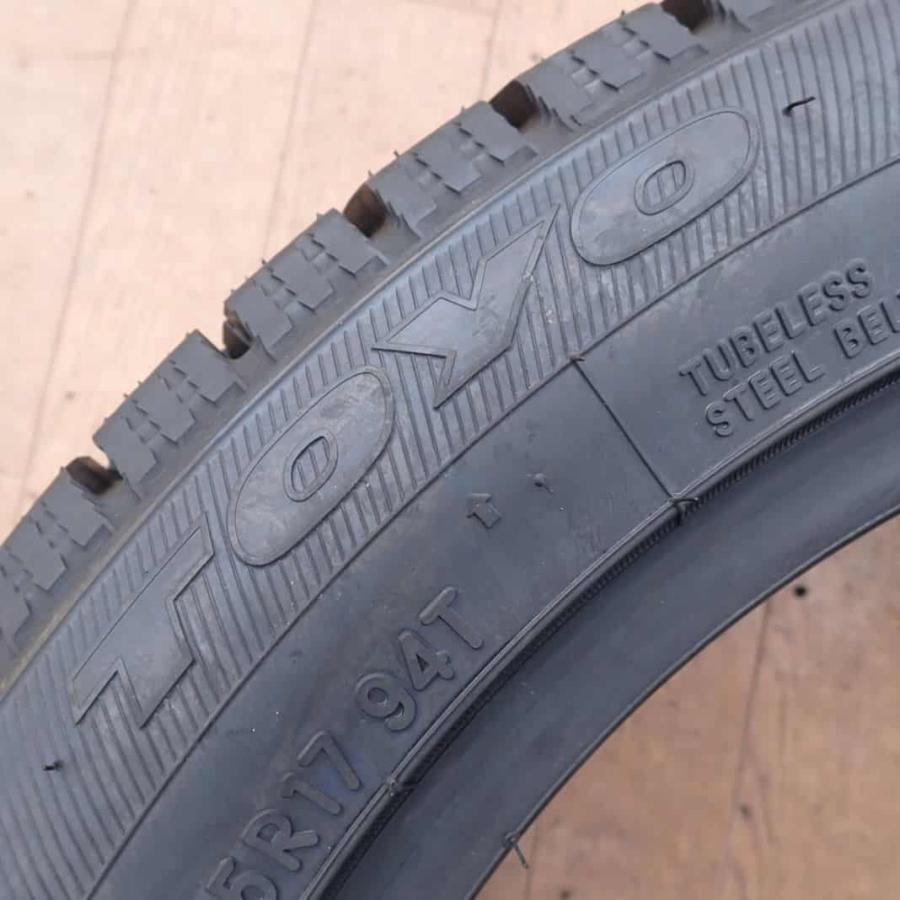 冬新品2022年製 2本 会社宛 送料無料 235/45R17 94T トーヨー オブザーブ  ガリットGIZ シビック グロリア セドリック 店頭交換OK NO,E8659の画像