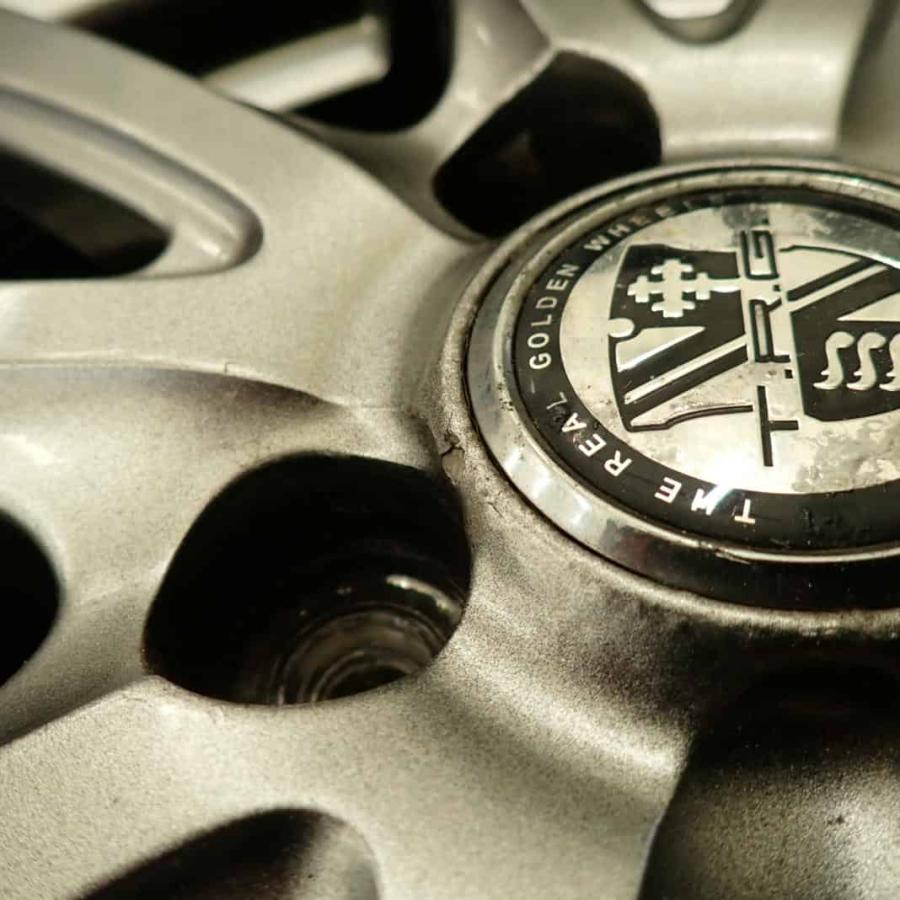 冬4本SET 会社宛 送料無料 185/60R15×5.5J 84H MOMO NORTHPONE W-1