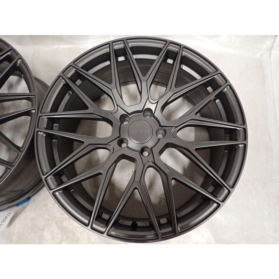 現品限り 2本価格 会社宛 送料無料 20×8.5J VARRO WHEELS20 アルミ 5穴 PCD 114.3mm +38 ハブ径73mm ハリアー RAV4 レクサス NX NO,F8952の画像