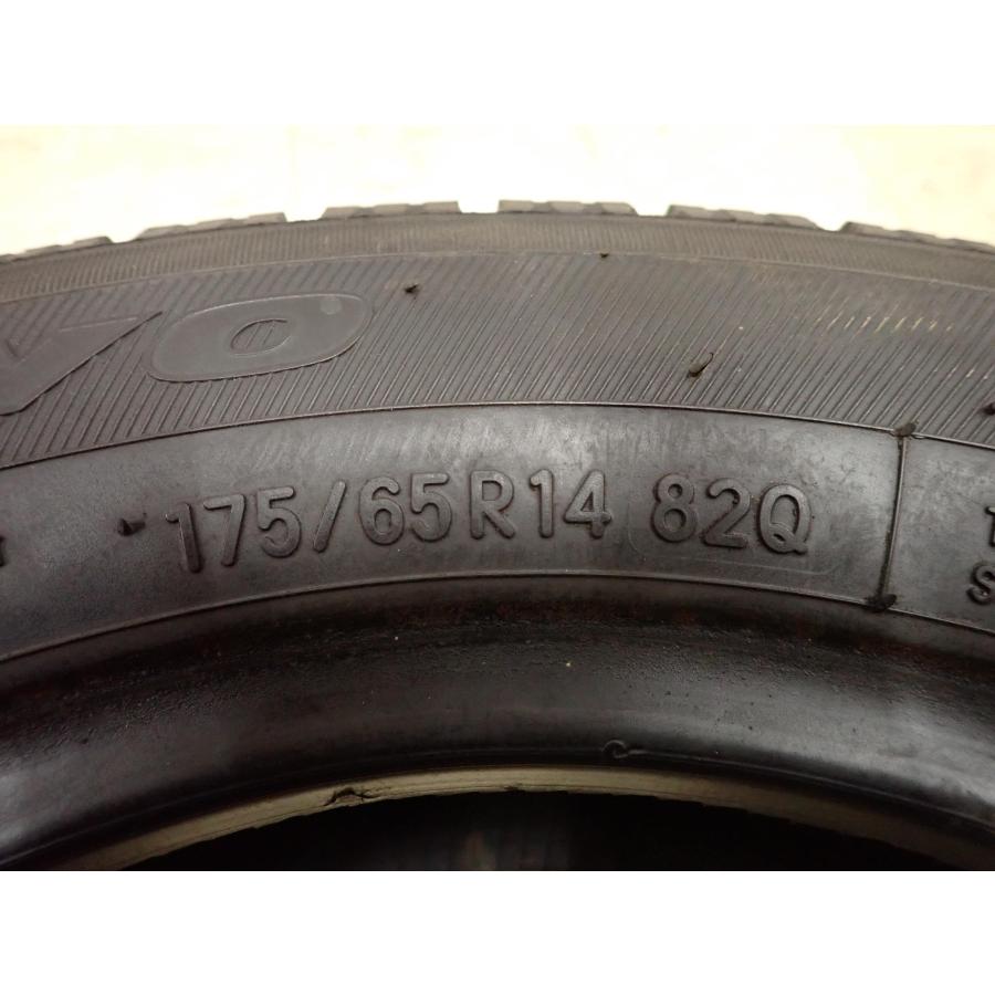 冬4本SET 会社宛送料無料 175/65R14 82Q トーヨー オブザーブ ガリット GIZ 2022年製 ヤリス フィット ノート MAZDA2 デミオ 特価 NO,I1880の画像