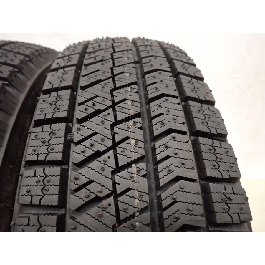バリ溝‼️ブリヂストンスタッドレスセット2023年製165/65R15 タフト等 冬4本SET 会社宛送料無料 165/65R15 81Q ブリヂストン ブリザック VRX2