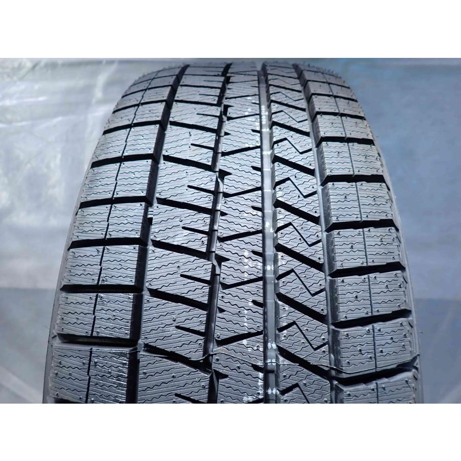 冬新品2024年製 4本SET 会社宛 送料無料 215/55R17 94S ダンロップ 