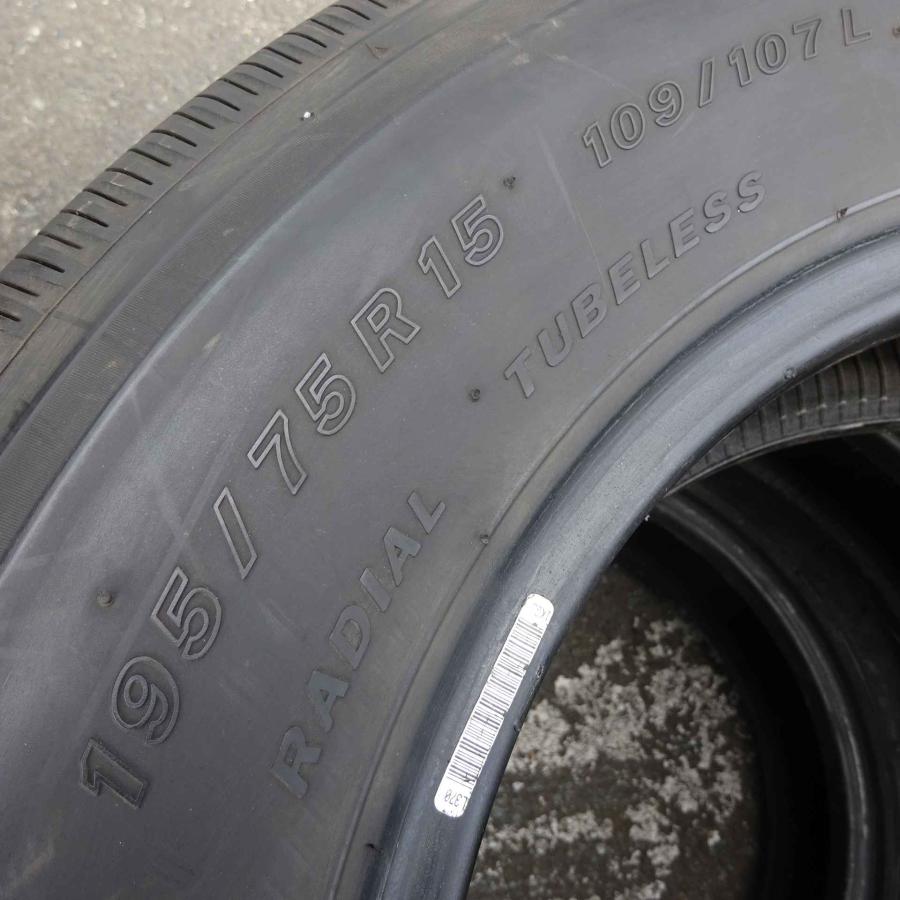 夏4本 トーヨー【トラック用】TOYO【~90％富山】東洋 195/75R15 LT 109/107L ハイパーラジアル HYPARADIAL M130 中古【富山市 手渡しもOK】 夏 4本SET 会社宛 送料無料 195/75R15 109/107 LT トーヨー ハイパー
