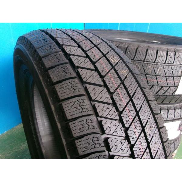 ブリヂストン VRX3 16インチ スタッドレスタイヤ 4本セット ブリザック 4本セット 215/60R16 95Q スタッドレス VRX3