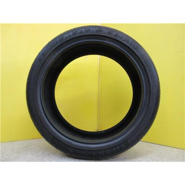 サマータイヤ 未使用 215/45/18 マキシス