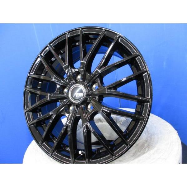 90系 ヴォクシー 4本 新品 メッシュ 16インチ5穴 PCD 114.3 2024 90系 ヴォクシー 4本 新品 メッシュ 16インチ5穴 PCD 114.3 2024