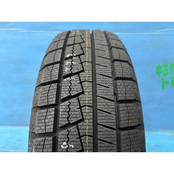 ネクセン ベリーサ フィット ヴィッツ 175/65R14 新品スタッドレス