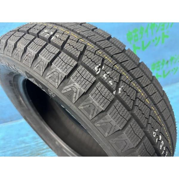 ネクセン ベリーサ フィット ヴィッツ 175/65R14 新品スタッドレス