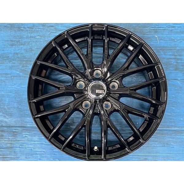 ネクセン ティアナ CR-V 4本セット 冬タイヤホイール TREAD VENES FS01 