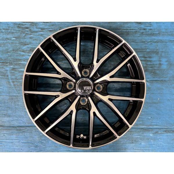アクア キューブ フィット 新品15インチ アルミホイール 4本SET TREAD