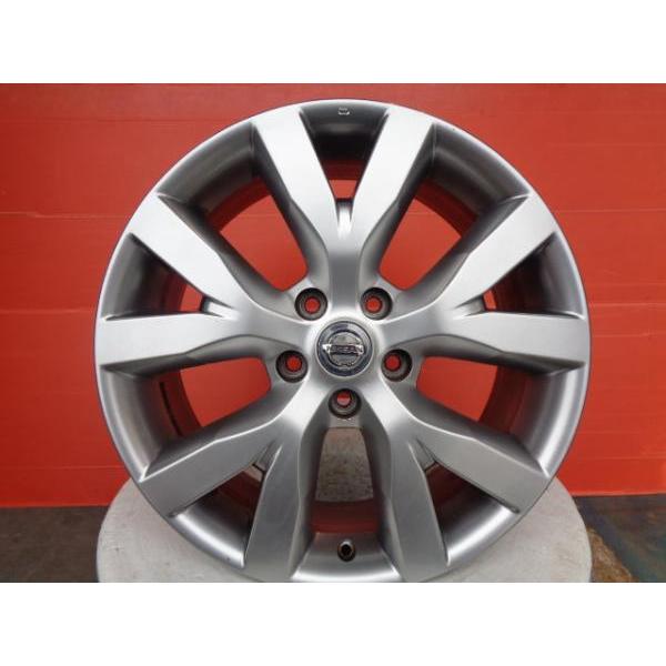 最終です　日産　ムラーノ純正ホイール　セレナ等に流用　タイヤ225/45/18 最終です 日産 ムラーノ純正ホイール セレナ等に流用 タイヤ225