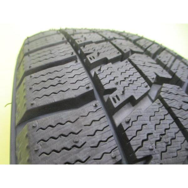 グッドイヤー（GOODYEAR） 155/65R14 新品冬タイヤ アイスナビ8 中古