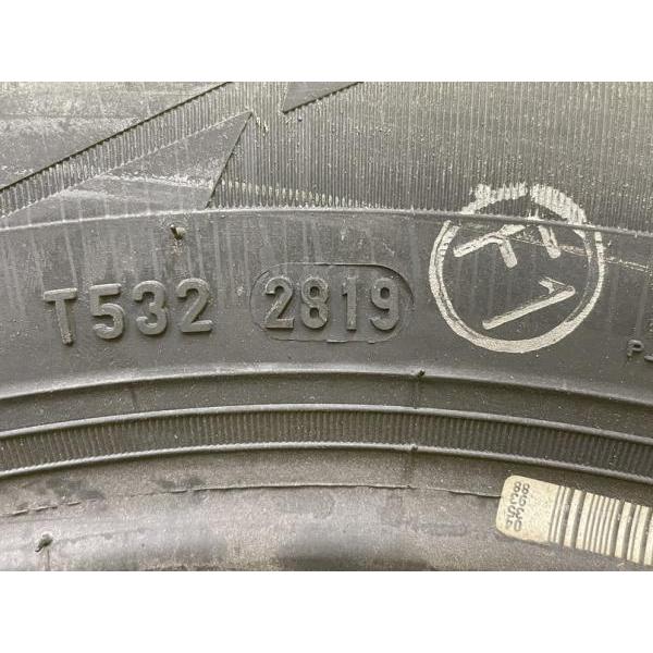 冬 ホンダ純正 2020年【~95％ 富山】フィット シャトル インサイト グレイス 185/60R15 日本製 ダンロップ 中古 スタッドレス 4本 PIRELLI（ピレリ） 新品 185/60R15 フィット シャトル グレイス