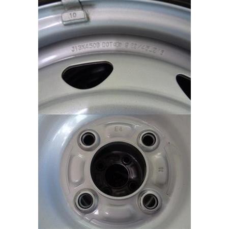 DUNLOP プロボックスに スタッドレス 165R13 6PR 2022製 と 13x4 DUNLOP プロボックスに スタッドレス 165R13 6PR 2022製 と 13x4