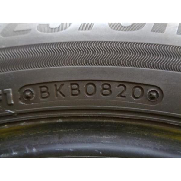 BRIDGESTONE 中古タイヤ 2本 ブリヂストン プレイズ PX-RV2 215 BRIDGESTONE 中古タイヤ 2本 ブリヂストン プレイズ PX-RV2 215