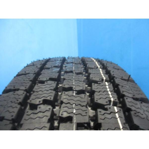 TOYO TIRES 4本 2025年製 新品スタッドレス タイヤ トーヨー