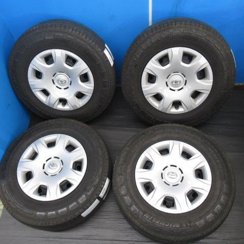 トヨタ　ハイエース　195/80R15 タイヤ・ホイールセット 15インチ 15インチ 195/80R15 107/105R 6.5J+40 139.7 ハイエース 新古