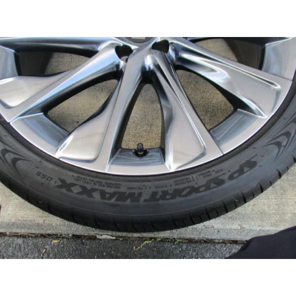 トヨタ クラウン クロスオーバー 純正アルミホイール タイヤ