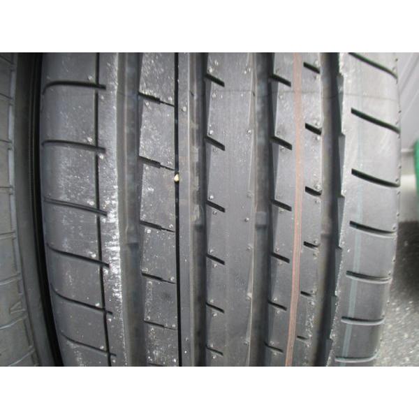 とりいつ再取引　売切セール！1月31日まで【送料込】235/60R18 BluEarth 235/60R18 103H ヨコハマ BluEarth-XT AE61 2023年製 新車