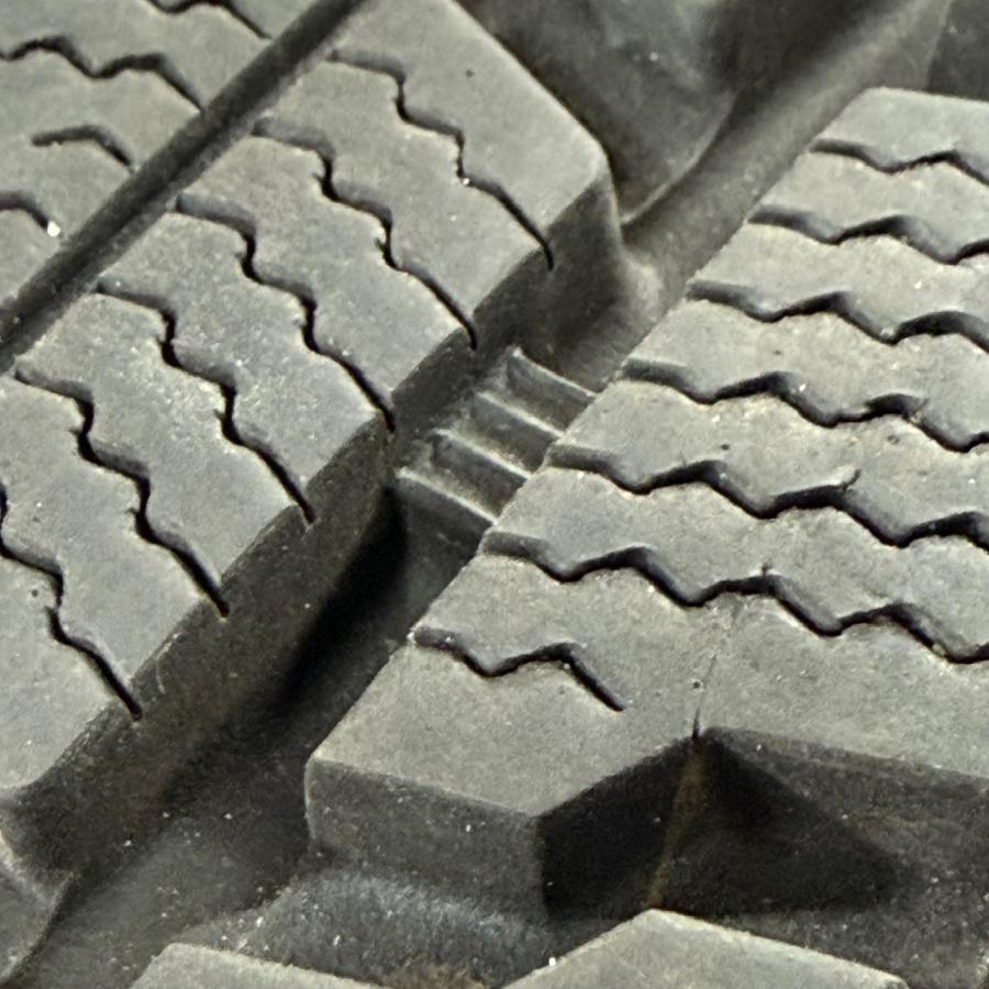 アイスナビ 7 185/70R14 スタッドレス ホイールセット 四本 D.D.S