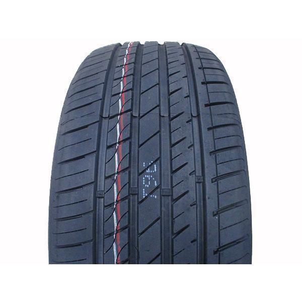245/40R20 タイヤ4本セット 4本とも3ミリから4ミリ程度 片減りし 245/40R20 タイヤ4本セット 4本とも3ミリから4ミリ程度 片減りし