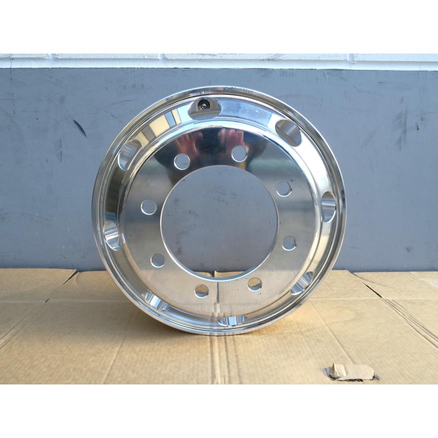 19.5x6.75インチ DURA-BRIGHT® ホイール 中古】19.5x6.75 8H 147 日本製鉄 新ISO タフブライト【トラック