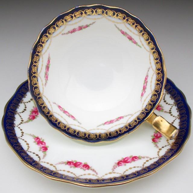 コウルドン 藍縁金彩薔薇花綱文 カップ＆ソーサー アンティーク 1905年 