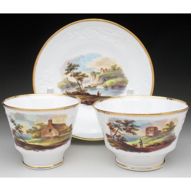 スポード 金彩風景絵 トリオ ティー＆コーヒーカップ＆ソーサー 