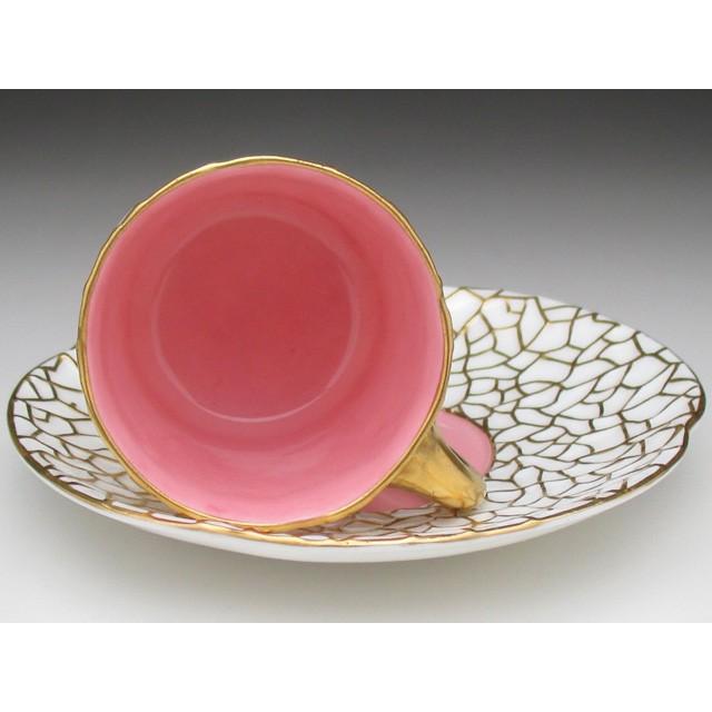 WEDGWOOD コールポート 金彩レリーフ網目文 カップ＆ソーサー