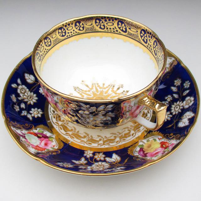 コールポート 藍地金彩花束絵 カップ＆ソーサー アンティーク 19世紀 